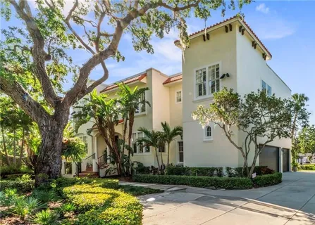 $2,350,000 | 2633 North Dundee Street, Tampa, FL 33629