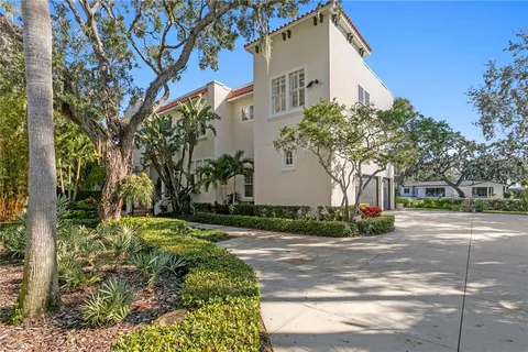 $2,350,000 | 2633 North Dundee Street, Tampa, FL 33629