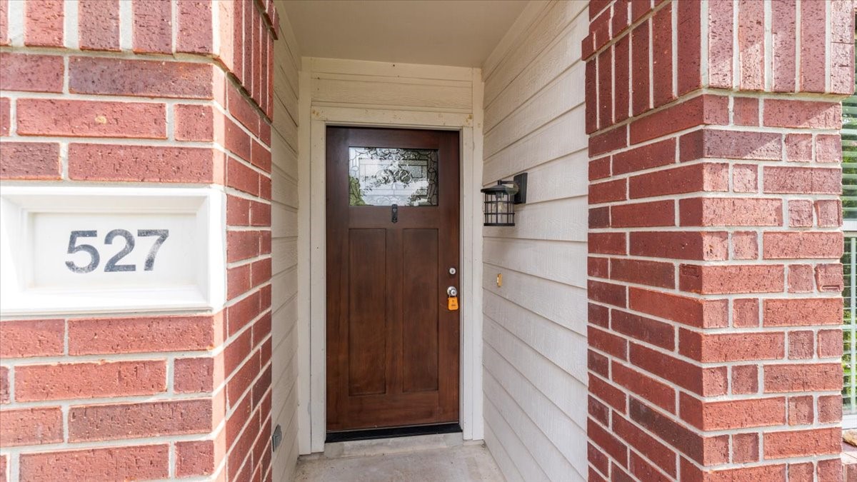 527 Cypresswood Knoll Spring, TX 77373 - Photo 12 of 45 a view of a building