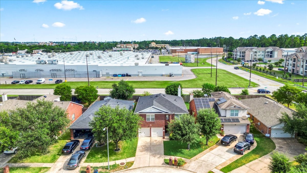527 Cypresswood Knoll Spring, TX 77373 - Photo 2 of 45 a view of a city