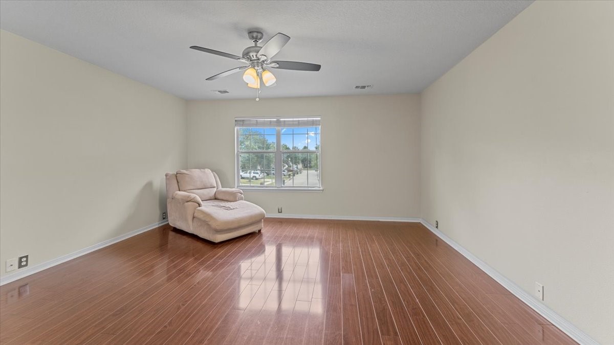 527 Cypresswood Knoll Spring, TX 77373 - Photo 27 of 45 a living room with couches and a window