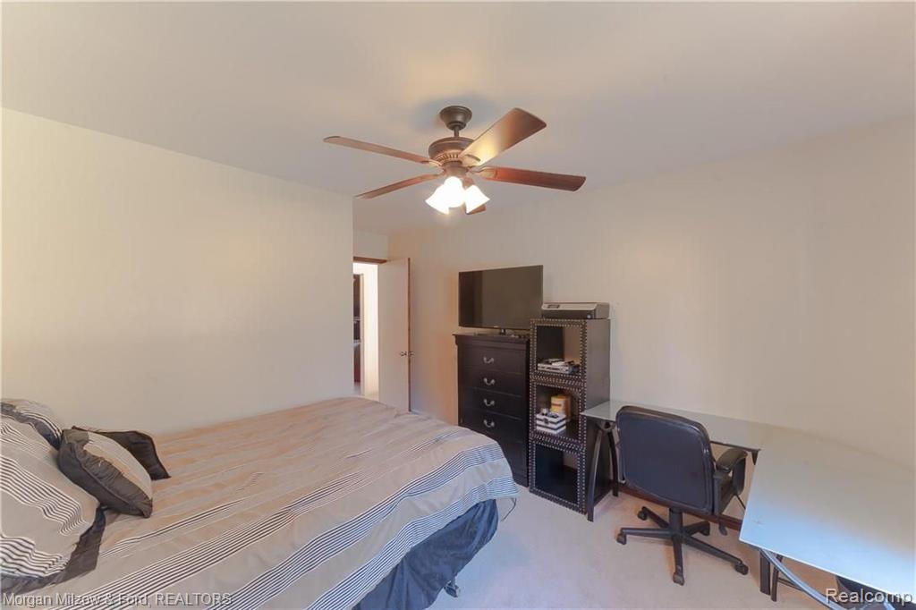 1061 Hidden Lane Rochester Hills, MI 48309 - Photo 24 of 51