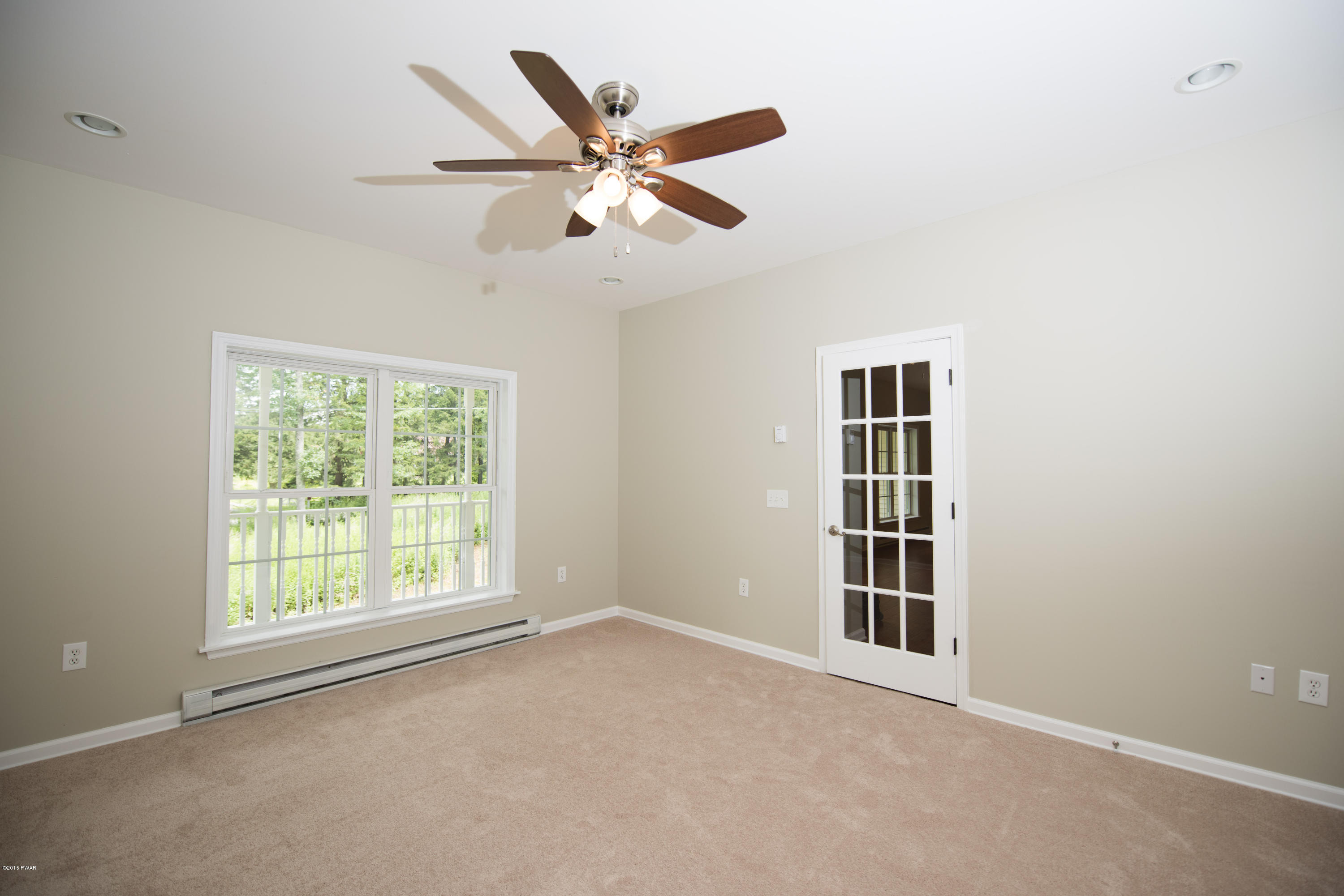 102 Meadow Ridge Acres Road Dingmans Ferry, PA 18328 - Photo 10 of 24 Gallery Image 10