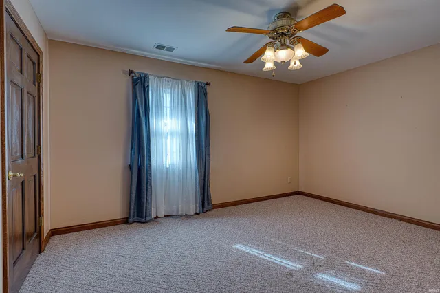 $474,900 | 11145 West 800th Street South, Owensville, IN 47665