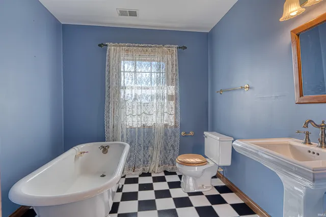 $474,900 | 11145 West 800th Street South, Owensville, IN 47665