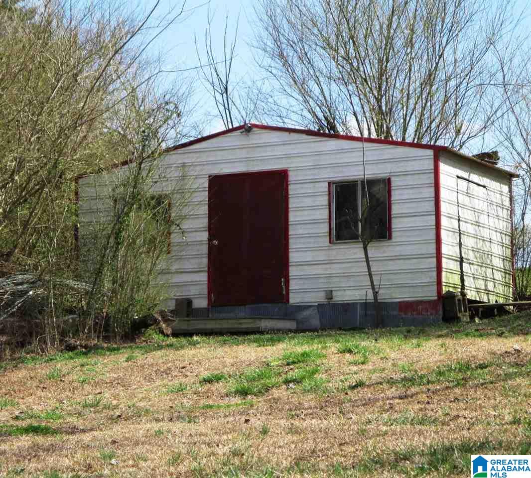 253 Lakeshore Lane Oneonta, AL 35121 - Photo 11 of 16
