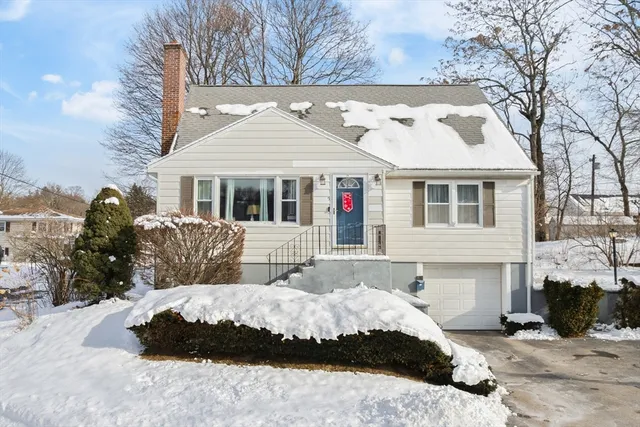 $500,000 | 5 Everton Avenue, Worcester, MA 01604