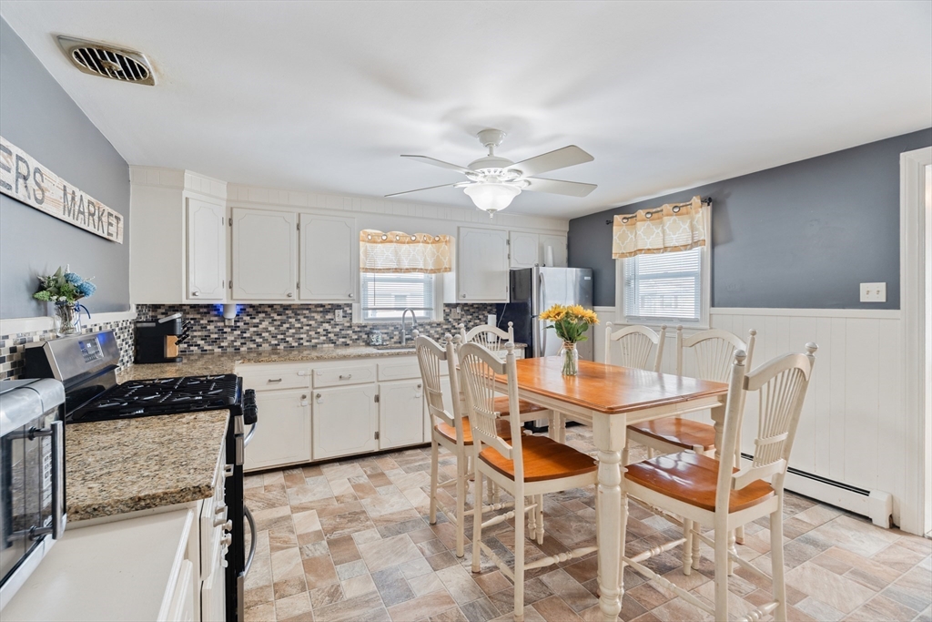 5 Everton Avenue Worcester, MA 01604 - Photo 12 of 36