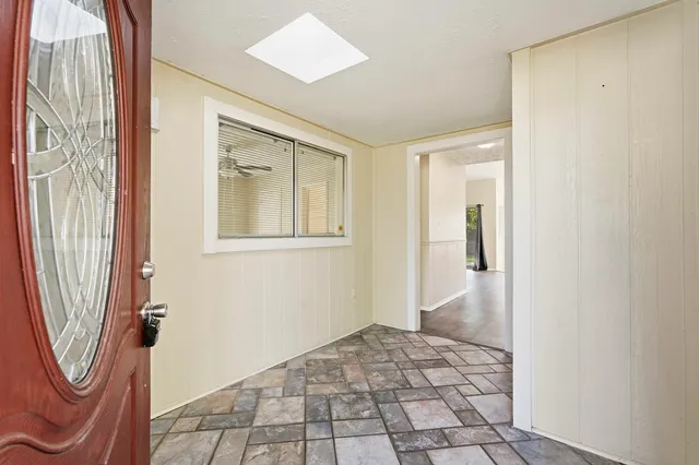 $1,660 | 16235 Cutten Road, Houston, TX 77070