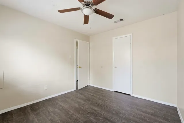 $1,660 | 16235 Cutten Road, Houston, TX 77070