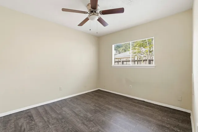 $1,660 | 16235 Cutten Road, Houston, TX 77070