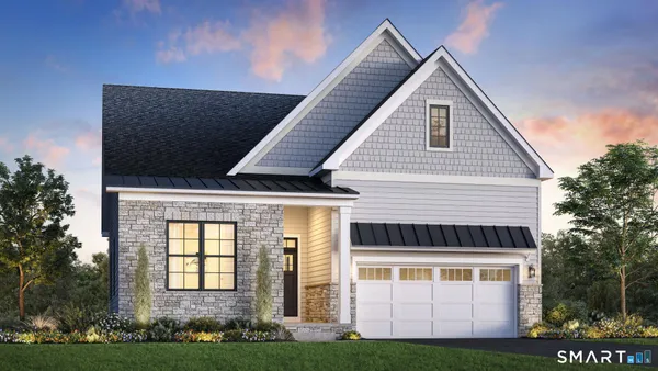$1,215,000 | 52 Holly Rdg Way, Unit 104, Danbury, CT 06810