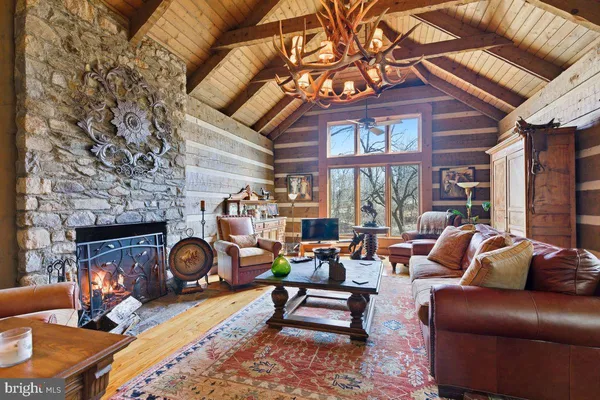 $1,847,000 | 36155 Chamblin Mill Lane, Purcellville, VA 20132