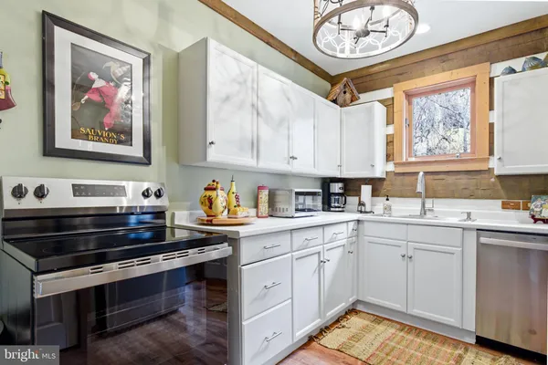 $1,847,000 | 36155 Chamblin Mill Lane, Purcellville, VA 20132