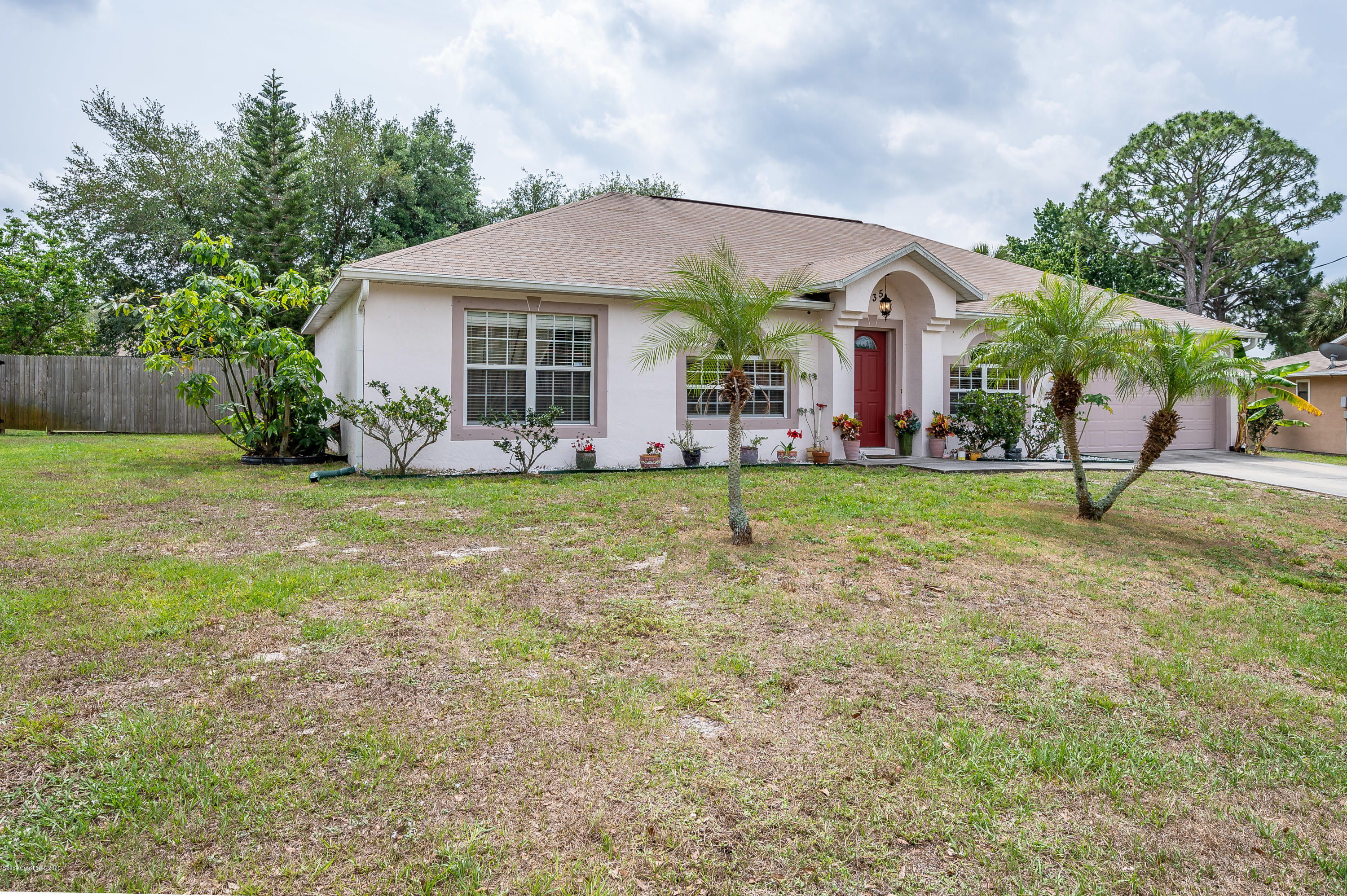 6735 Bryant Road Cocoa, FL 32927 - Photo 3 of 28 Another angle of Home