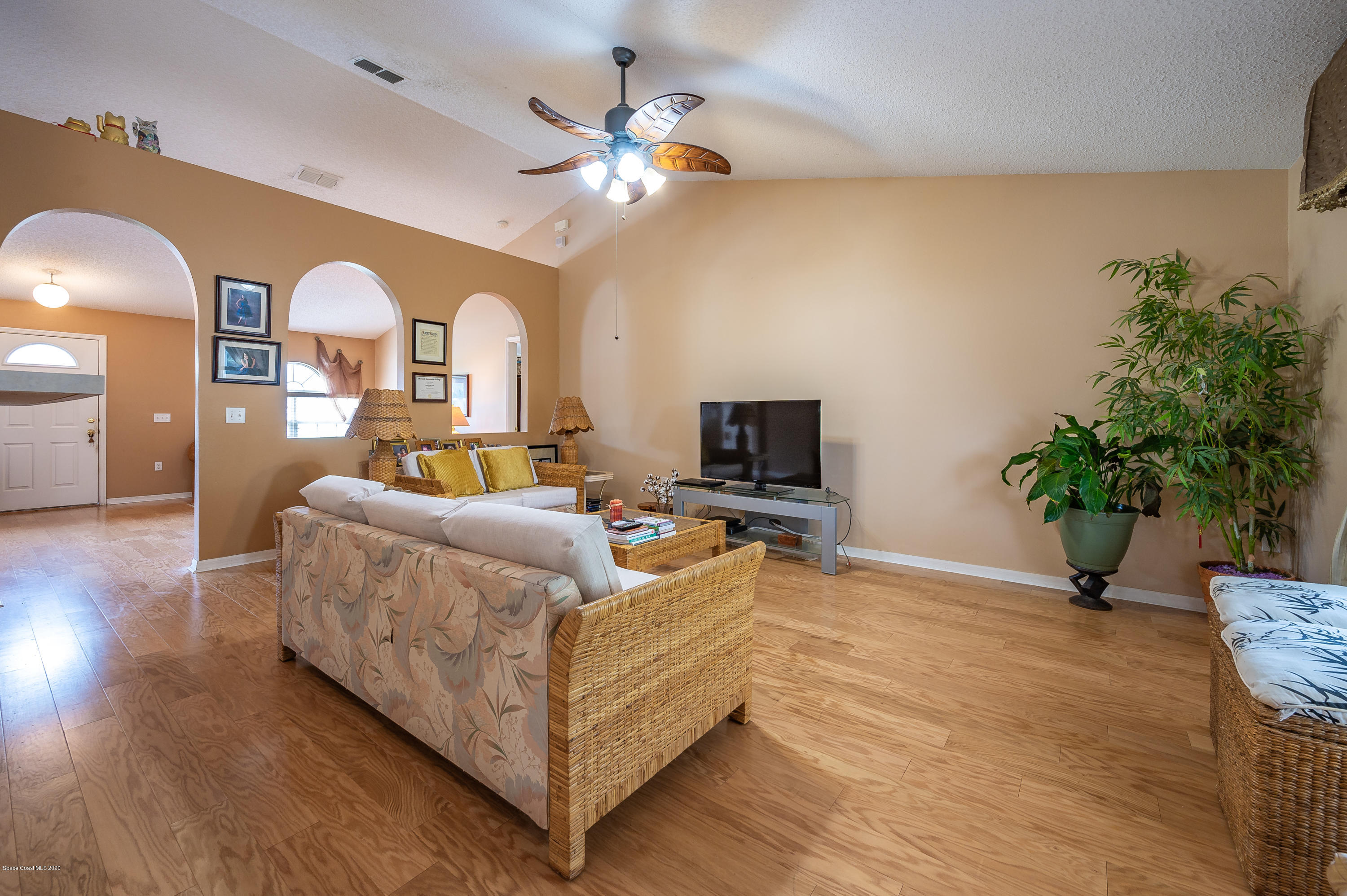 6735 Bryant Road Cocoa, FL 32927 - Photo 10 of 28 Open Family Room