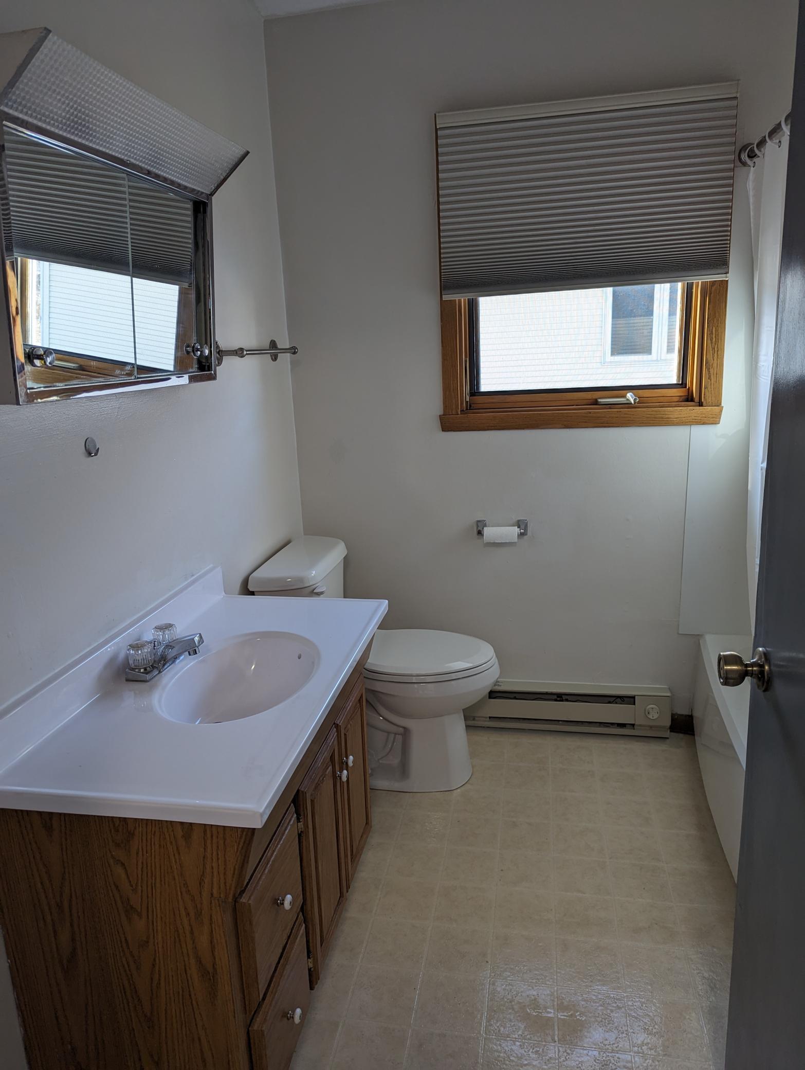 376 4th Street East, Unit 2 Halstad, MN 56548 - Photo 9 of 12