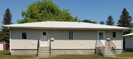 $679 | 376 4th Street East, Unit 2, Halstad, MN 56548