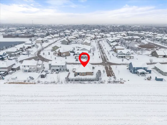 $475,000 | 1037 North Carly Circle, Yorkville, IL 60560