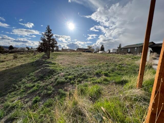 11 Northeast Colleen Road Prineville, OR 97754 - Photo 4 of 7 IMG_1370