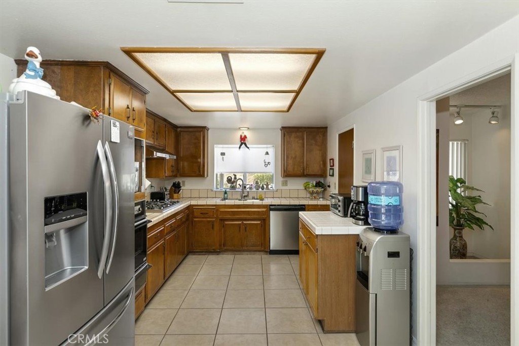 16563 Tava Lane Riverside, CA 92504 - Photo 14 of 43