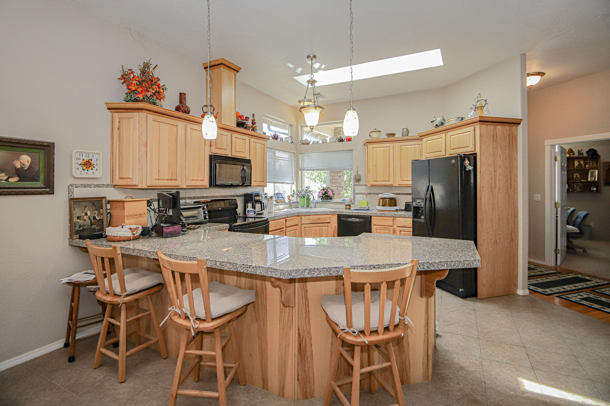 301 Cedar Ridge Drive Cave Junction, OR 97523 - Photo 13 of 33 15