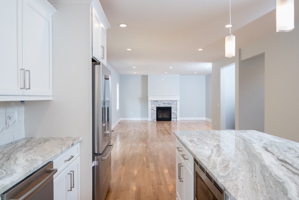 123 Cardinal Road Cranston, RI 02921 - Photo 5 of 22 Kitchen View into Living Large Room
