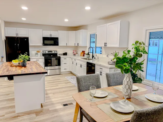 $164,900 | 7437 Sylmar Lane, Unit 178, Sacramento, CA 95842