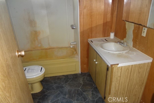 9216 Pebble Road Lower Lake, CA 95457 - Photo 7 of 14 a bathroom with a sink and toilet
