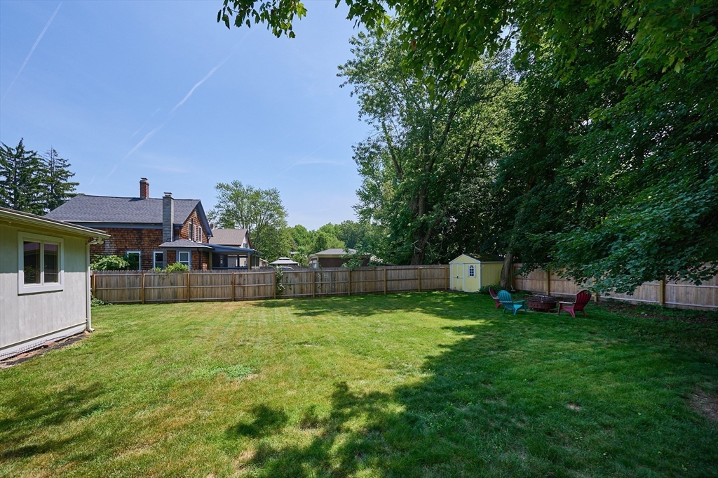 78 Ferry Street Easthampton, MA 01027 - Photo 29 of 35