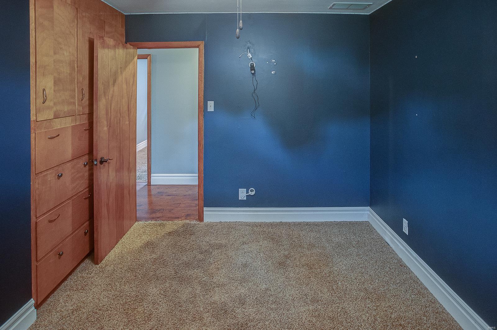 505 Benton Street Mount Olive, IL 62069 - Photo 16 of 45