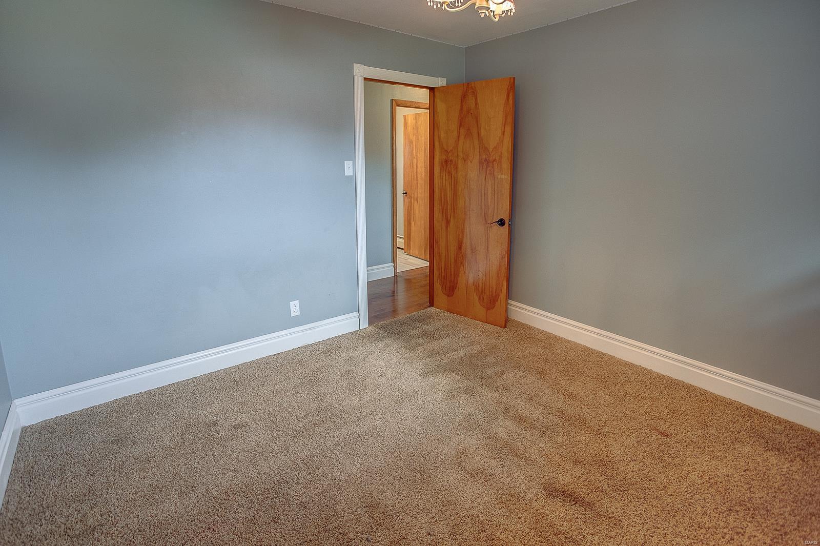 505 Benton Street Mount Olive, IL 62069 - Photo 18 of 45