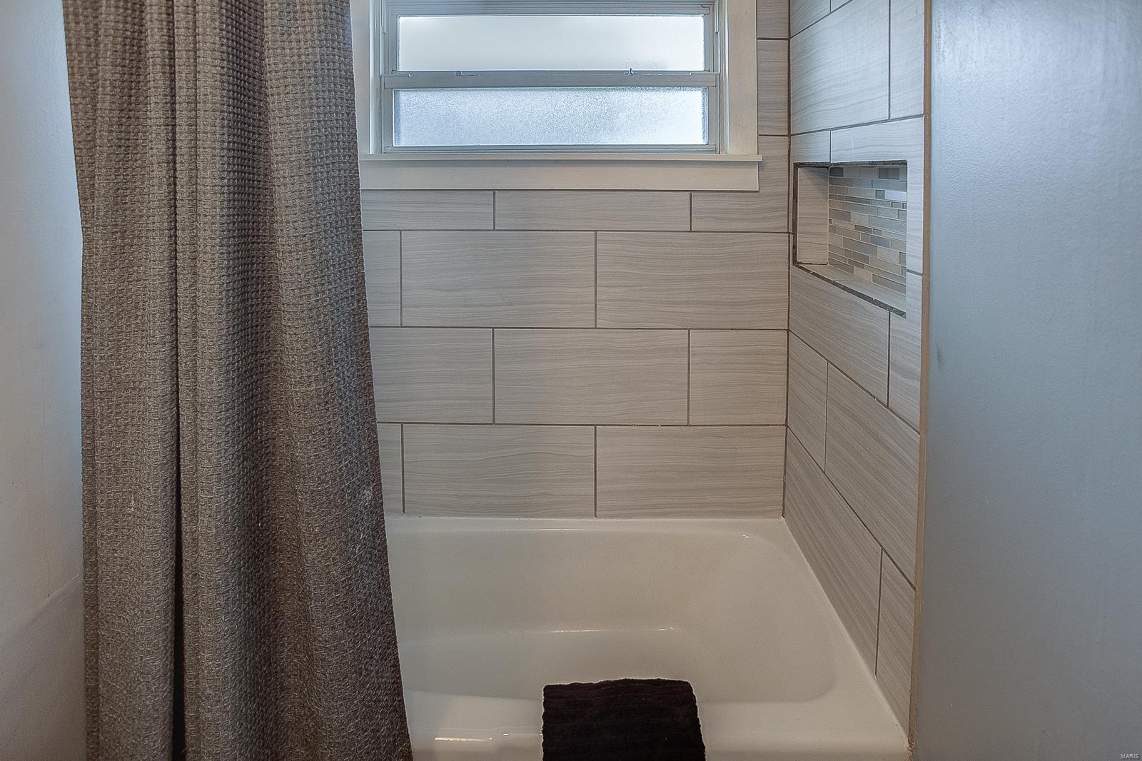 505 Benton Street Mount Olive, IL 62069 - Photo 25 of 45