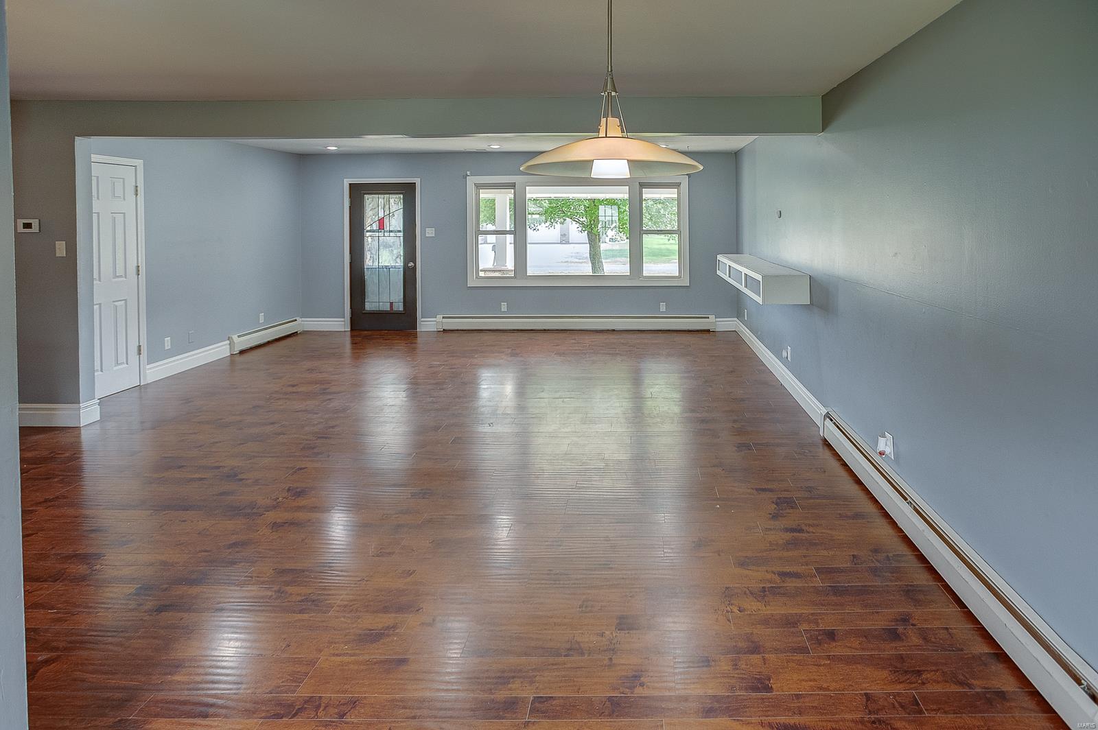 505 Benton Street Mount Olive, IL 62069 - Photo 3 of 45