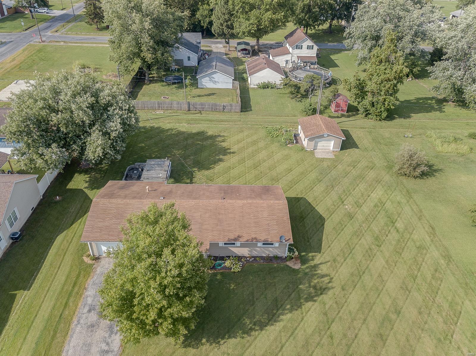 505 Benton Street Mount Olive, IL 62069 - Photo 41 of 45