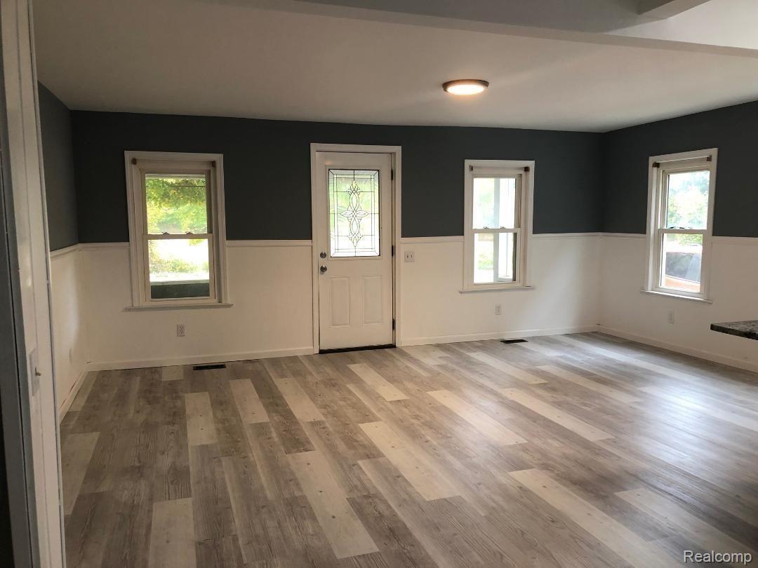 2310 South Summers Road Imlay City, MI 48444 - Photo 8 of 43 27.jpg