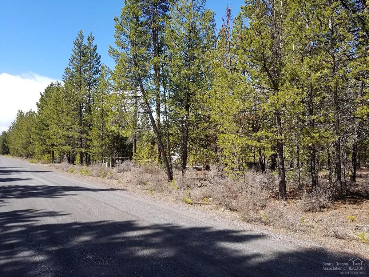 1800 Bills Road Gilchrist, OR 97737 - Photo 1 of 8 Gallery Image 1