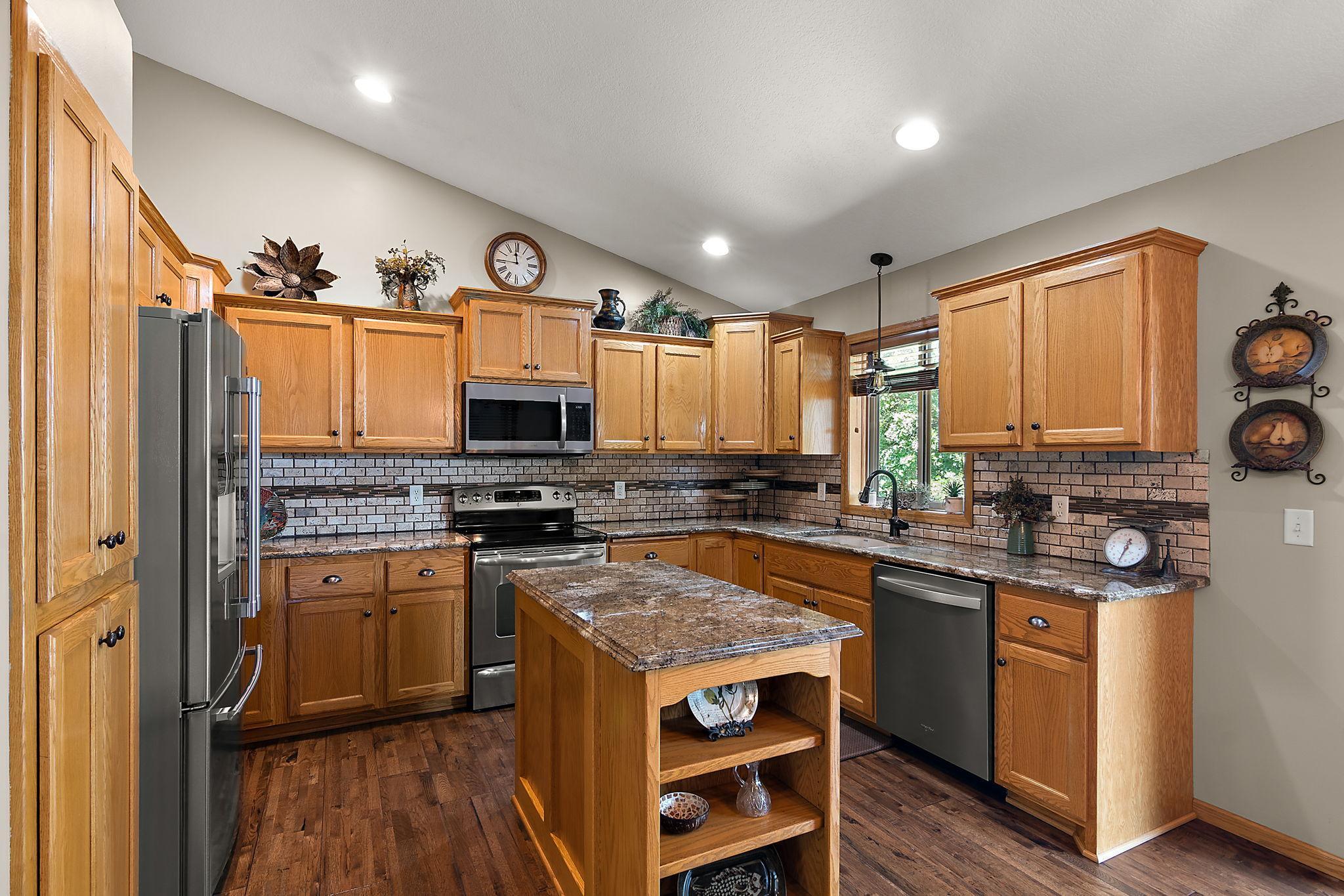 5712 Aspen Road Princeton, MN 55371 - Photo 33 of 71 Gallery Image 33