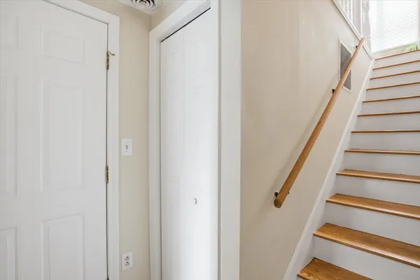 $599,000 | 989 Ocean Boulevard, Unit 8, Hampton, NH 03842