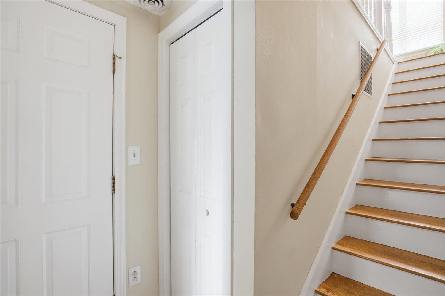 989 Ocean Boulevard, Unit 8 Hampton, NH 03842 - Photo 13 of 49