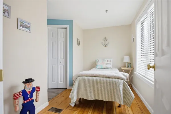$599,000 | 989 Ocean Boulevard, Unit 8, Hampton, NH 03842