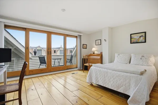 $599,000 | 989 Ocean Boulevard, Unit 8, Hampton, NH 03842