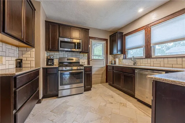 $184,900 | 23 Coolidge Street, Uniontown, PA 15401