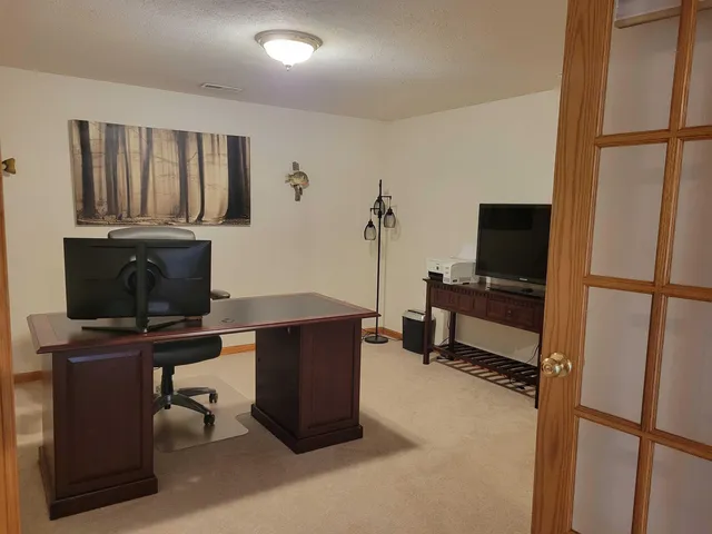 $325,000 | 862 Brandy Bend Road, Roscoe, IL 61073