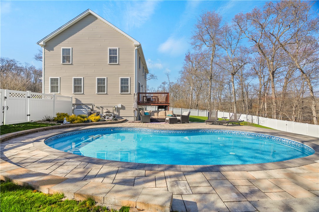 435 Cottrell Road Tiverton, RI 02878 - Photo 40 of 44 Gallery Image 40