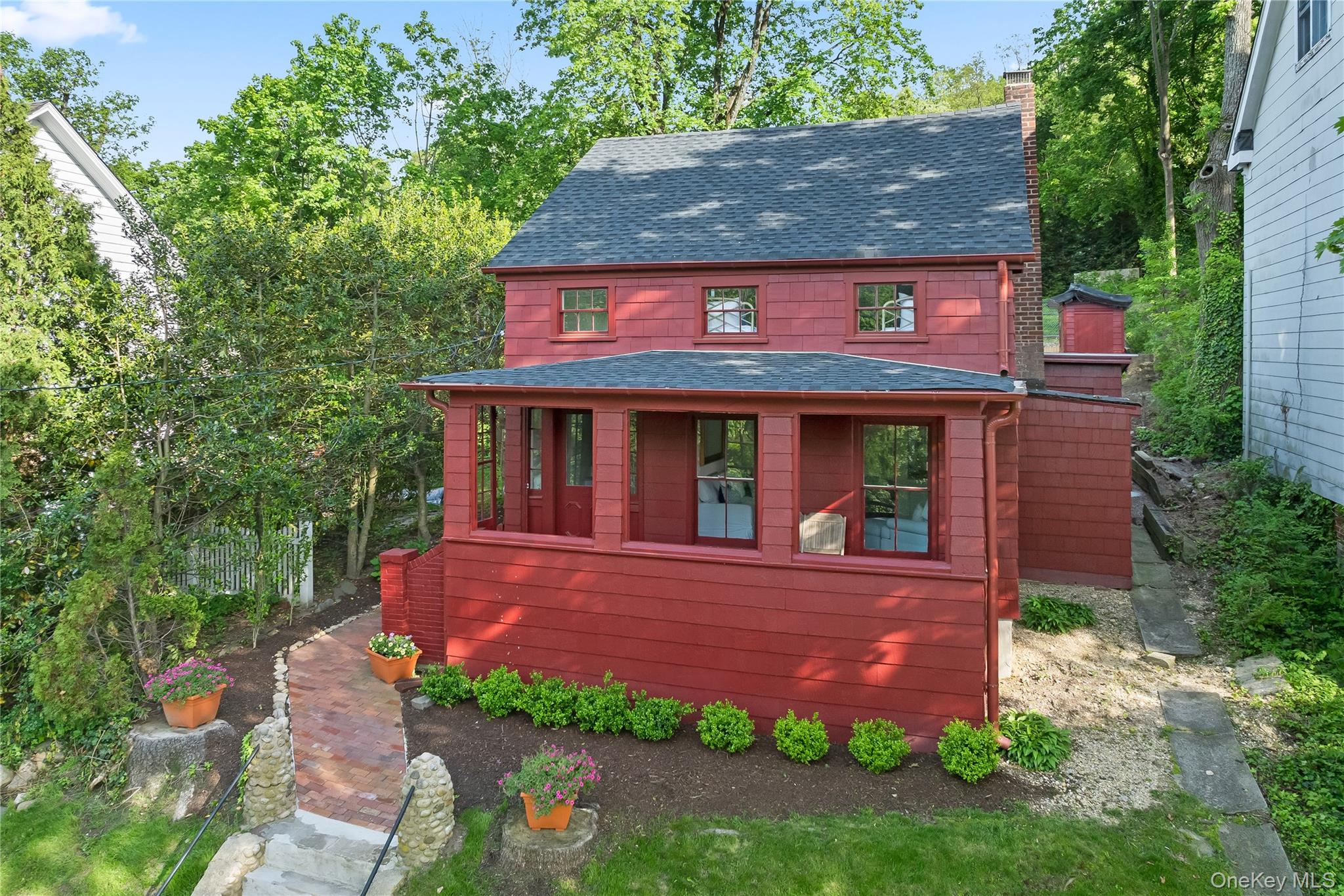 152 Main Street Cold Spring Harbor, NY 11724 - Photo 1 of 27