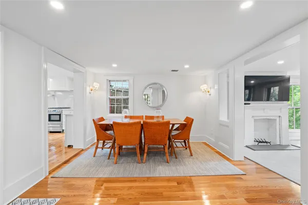 $6,500 | 152 Main Street, Cold Spring Harbor, NY 11724