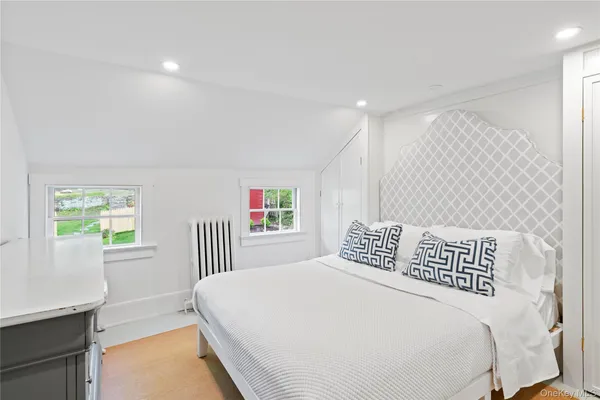 $6,500 | 152 Main Street, Cold Spring Harbor, NY 11724