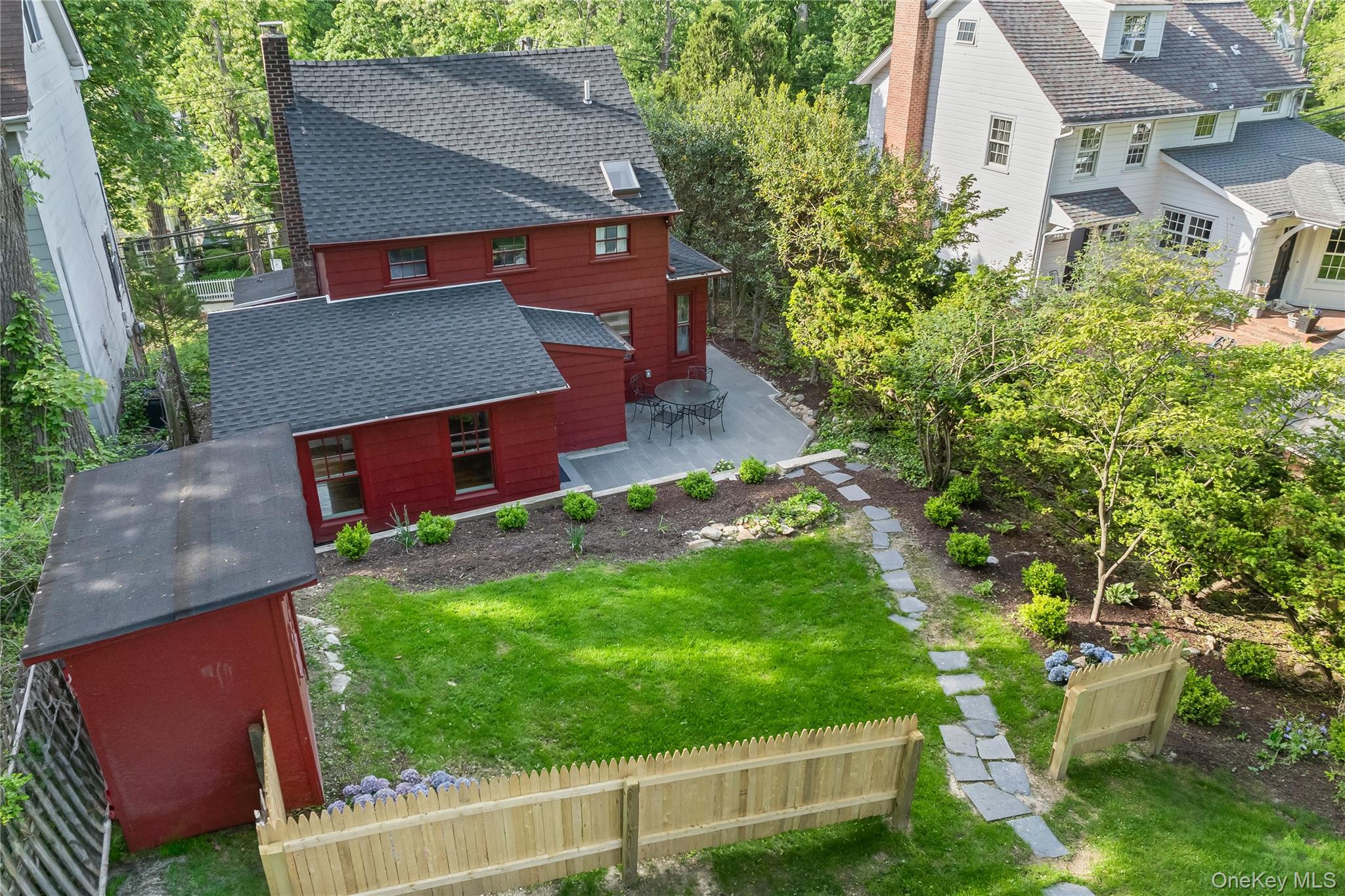 152 Main Street Cold Spring Harbor, NY 11724 - Photo 23 of 27