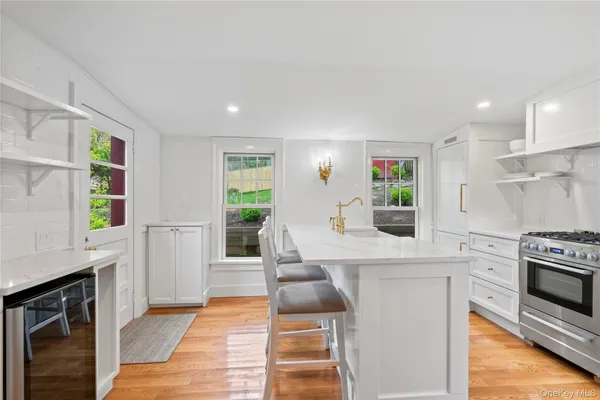 $6,500 | 152 Main Street, Cold Spring Harbor, NY 11724